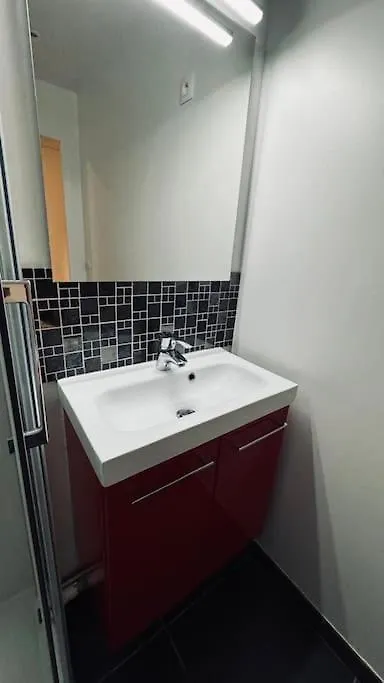 Studio Equipe Proche Tour Eiffel Paris Apartment