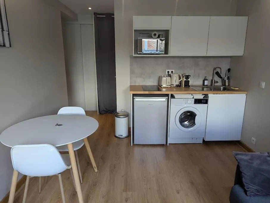 Studio Equipe Proche Tour Eiffel Paris 0*,